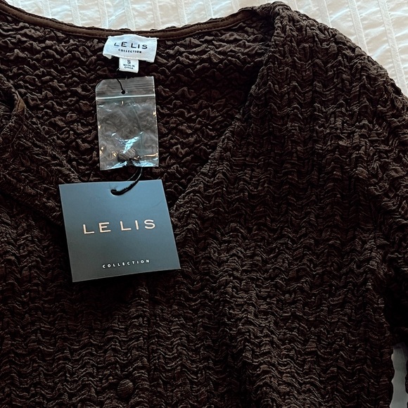 Le Lis Textured cropped cardigan NWT - Picture 3 of 3